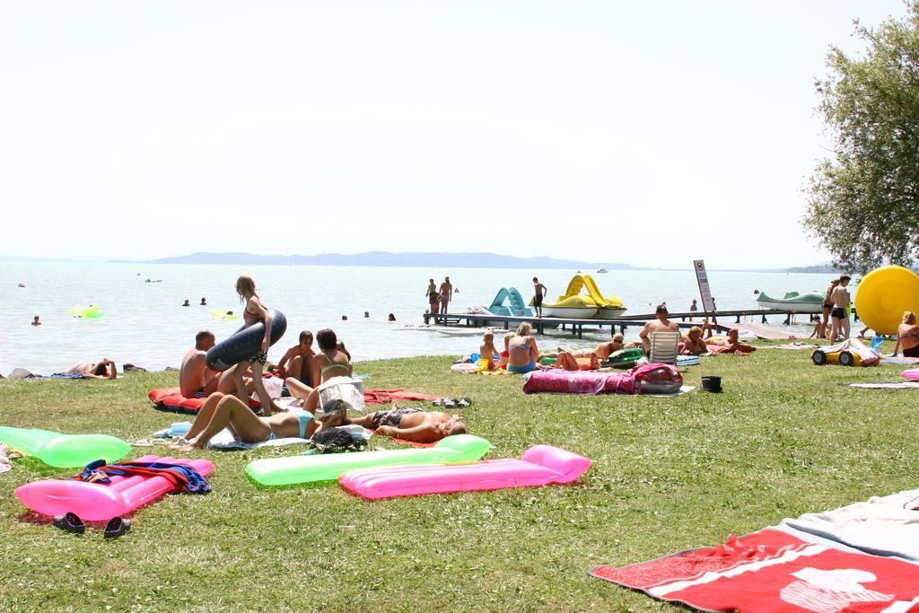 Naturexpert Mobil Hazak-pelso Camping Alsóörs